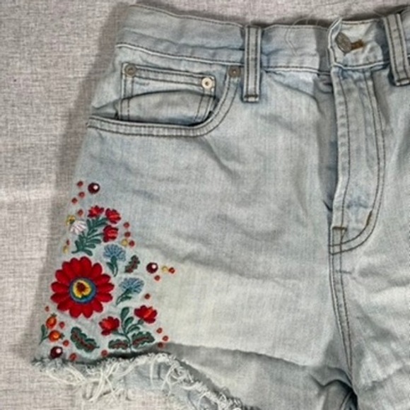 Madewell Embroidered Denim Shorts Women's Floral Perfect Jean Light Wash Size 25 - Picture 2 of 14